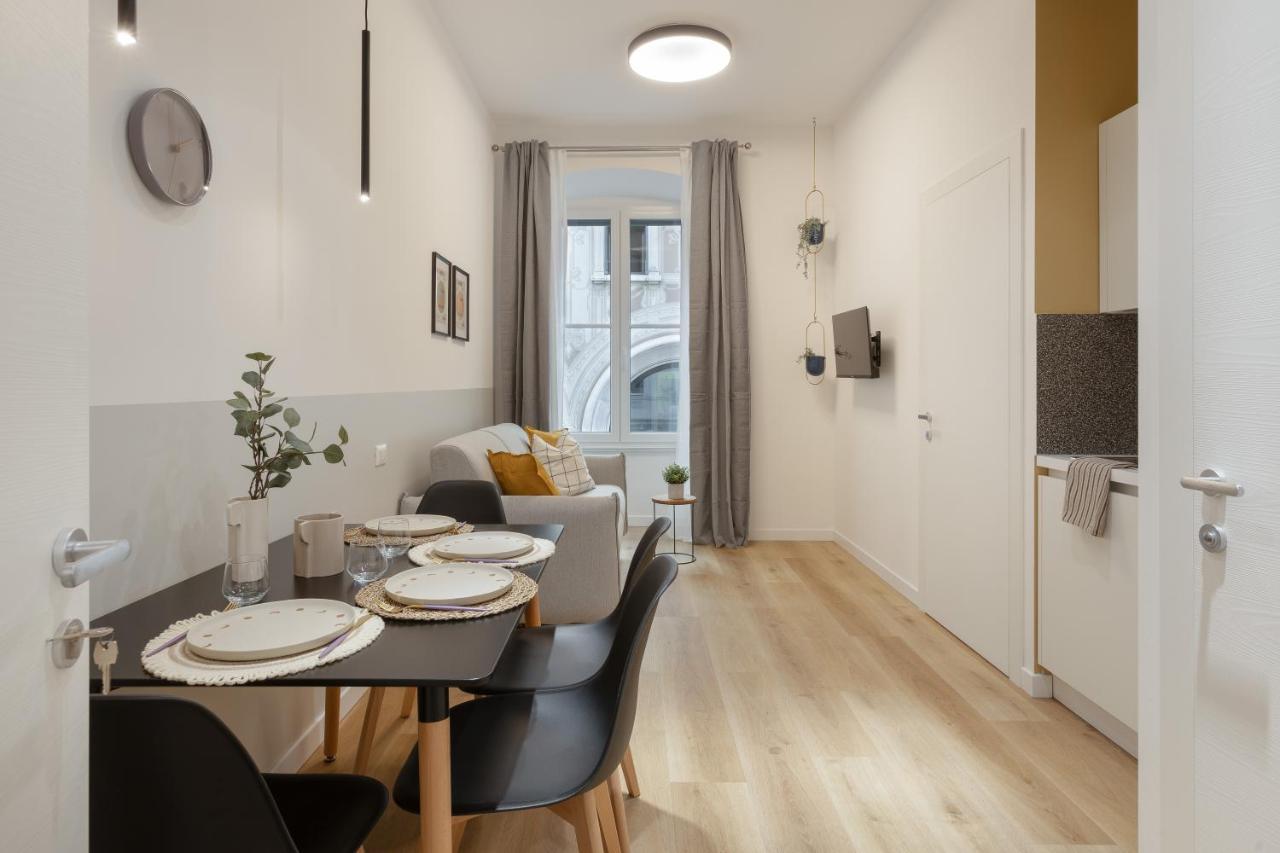 Trieste Timeless 2-Bedrooms Flat Exterior foto